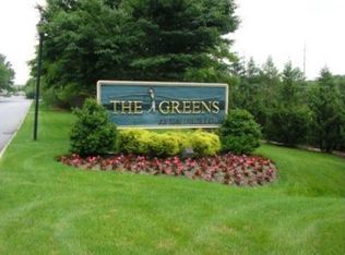 897 Altessa Blvd, Melville, NY 11747