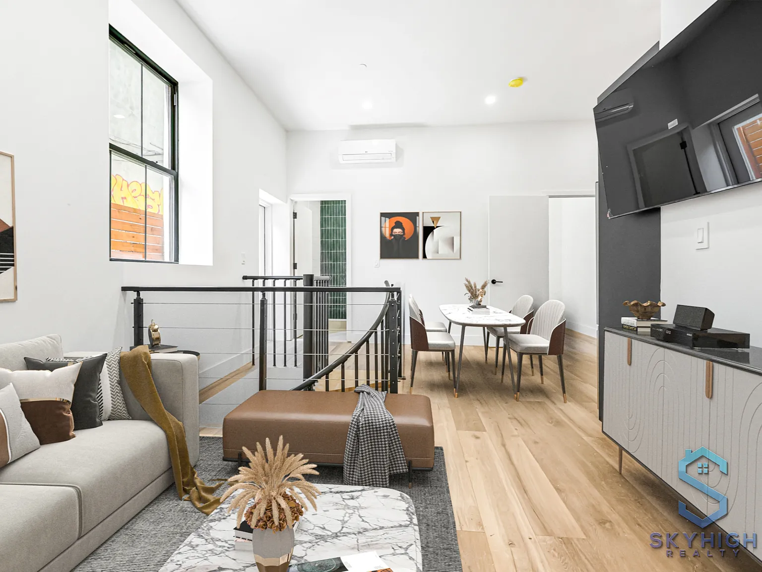 16 Howard Avenue — Photo 2