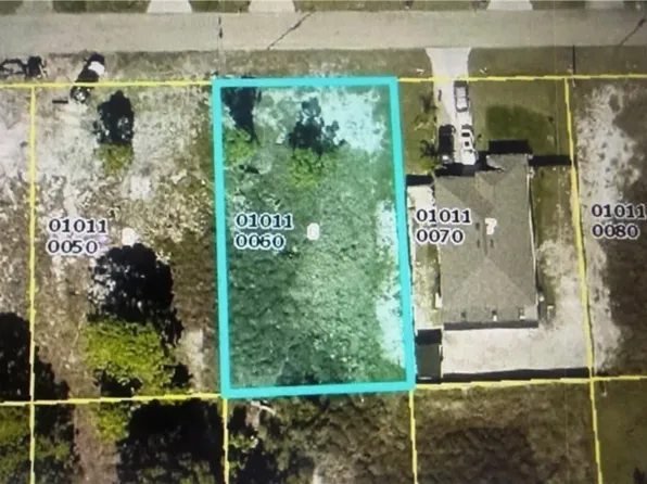 2923 18th St SW, Lehigh Acres, FL 33976