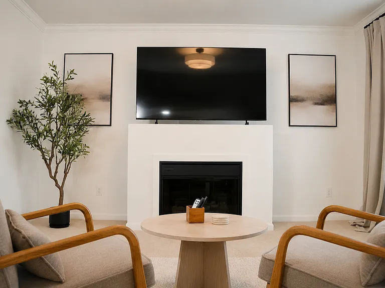 803 Broderick Cir — Photo 54