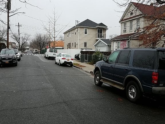 5th image of 16048 121st Ave
