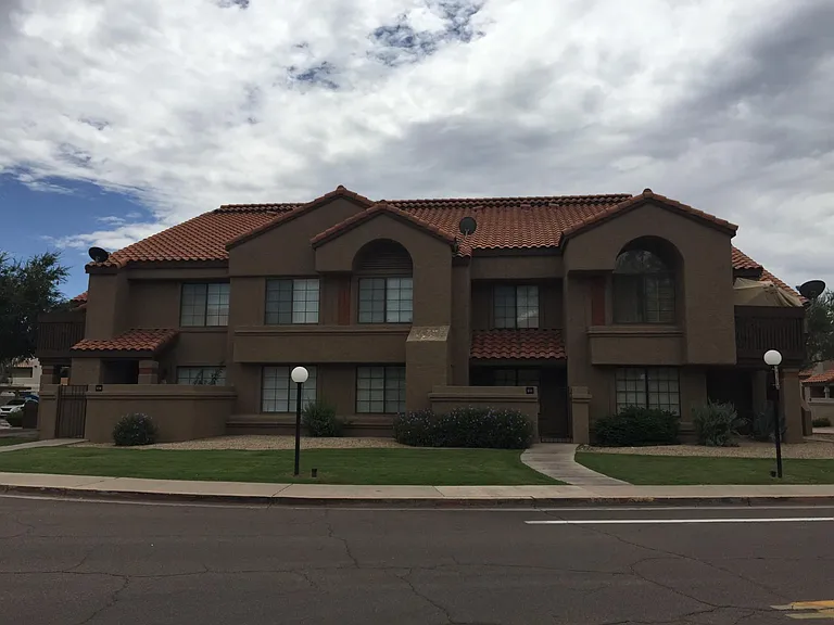 819 N College Ave #F107 — Photo 26