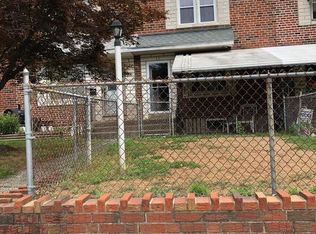 989 Grant Rd, Folcroft, PA 19032