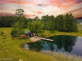 78592 Angling Rd, Richmond, MI 48062