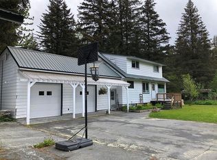 33548 Nash Rd, Seward, AK 99664