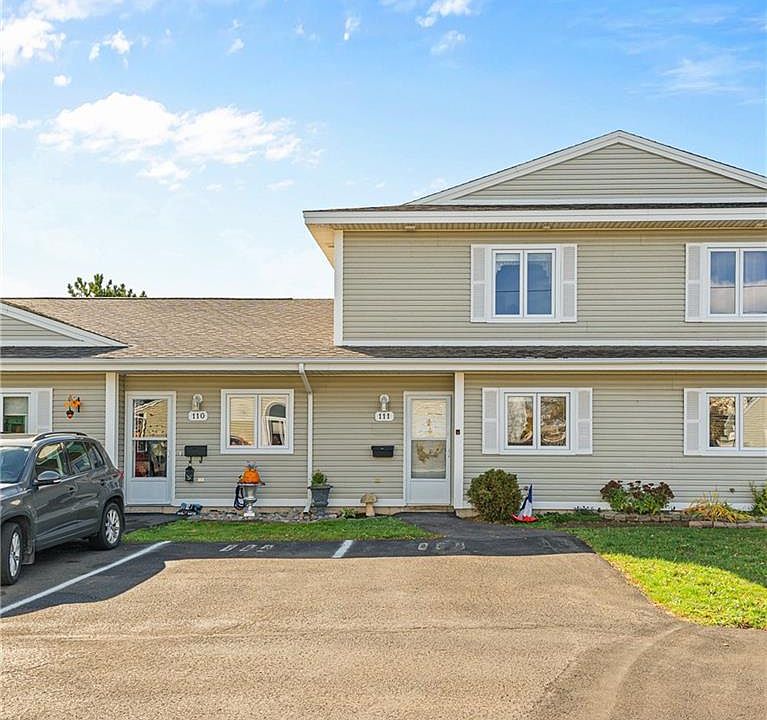 1st image of 208 Virginia Ave #111
