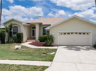 1425 Beach Club Ln, Apollo Beach, FL 33572