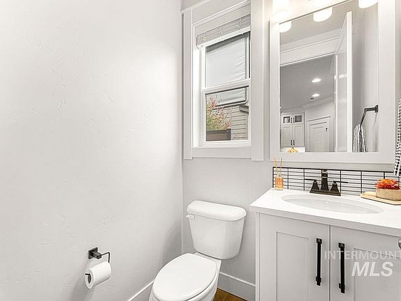 5th image of 3277 S Sedgebrook Ln