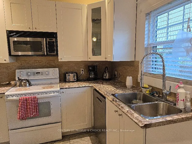 5511 Palmer Ave S — Photo 15