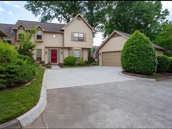 2nd image of 8938 Wesley Pl