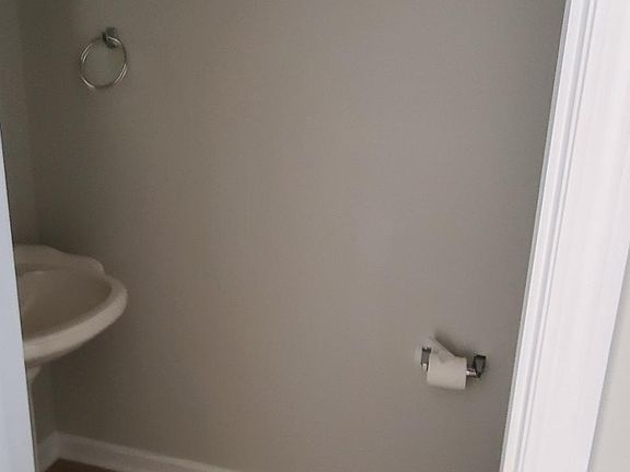 downstairs 1/2 bathroom