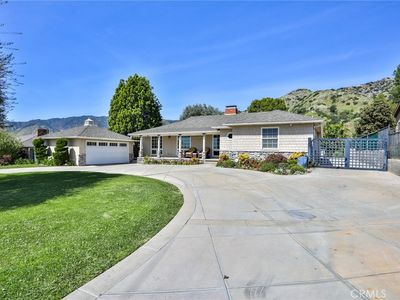 579 E Sierra Madre Ave, Azusa, CA, 91702