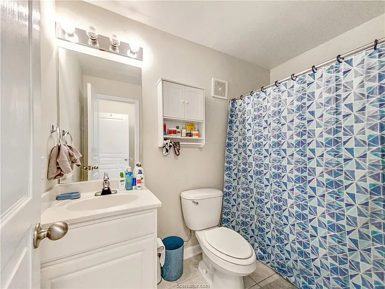 1725 Harvey Mitchell Pkwy S #1824 — Photo 7