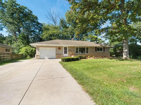 5937 N Sidney PLACE, Glendale, WI 53209