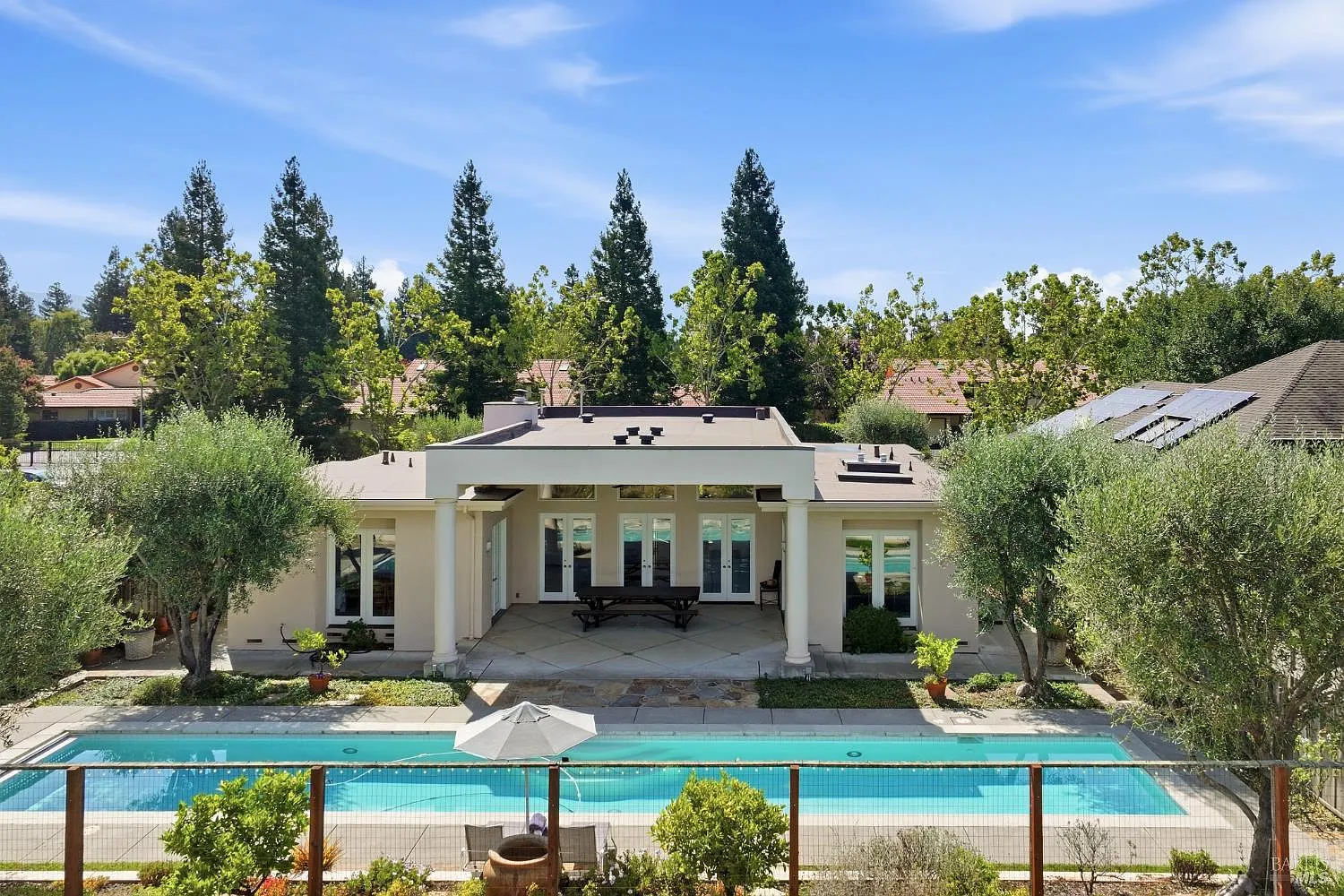 1420 Rosewood Lane - 3bd/3ba, 2,534 sqft - in Napa, CA