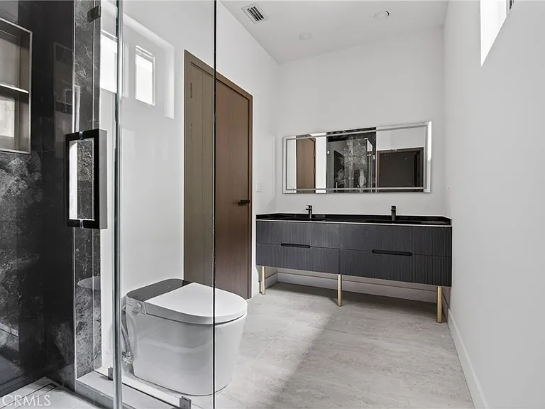 7605 Greg Ave #1/2 — Photo 11