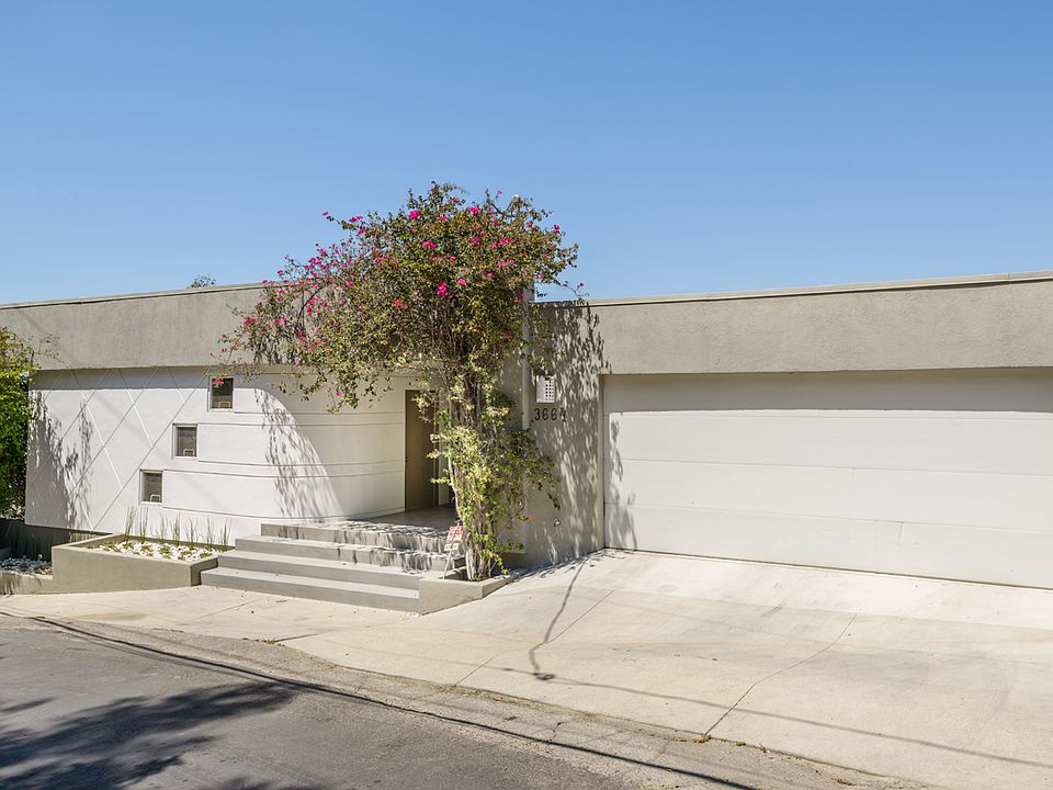 1st image of 3664 Avenida Del Sol