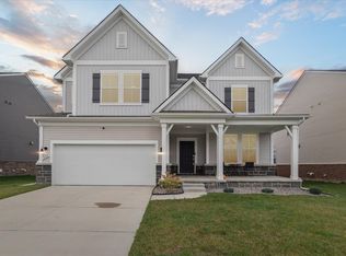 737 Haywood Dr #R, Saline, MI