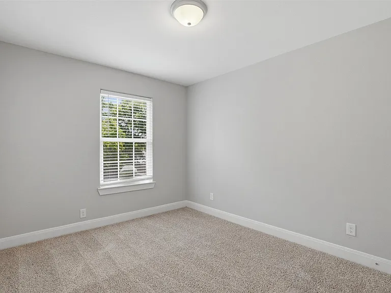 1022 W Shepherd St #1022 — Photo 27