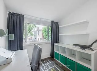 1224 Shaw St #1A, Toronto, ON M6G3N6