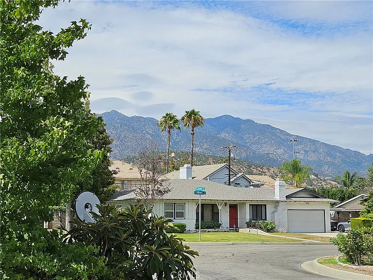 609 Lorena Ave — Photo 29