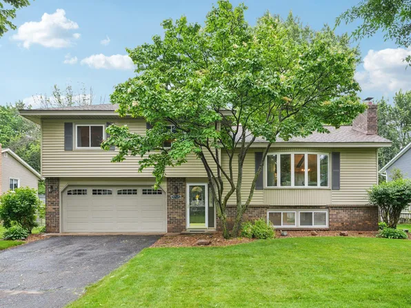 9735 Jackson St NE, Blaine, MN 55434