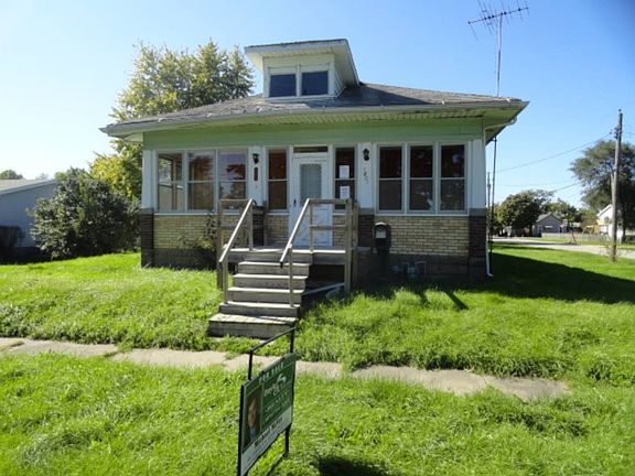 2nd image of 1102 S C St
