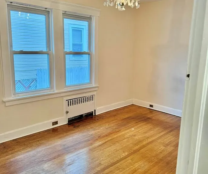 383 Dakota St — Photo 5