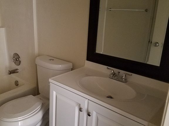 4th image of 1458 Pumalo St APT 2