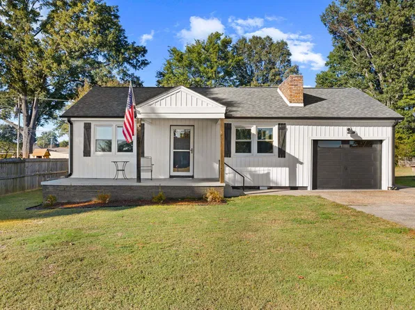 707 Ford Ave, Muscle Shoals, AL 35661