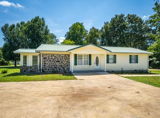 712 Valley School Rd, Jasper, AL 35504