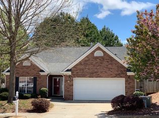 11 Castleton Ct, Newnan, GA 30263