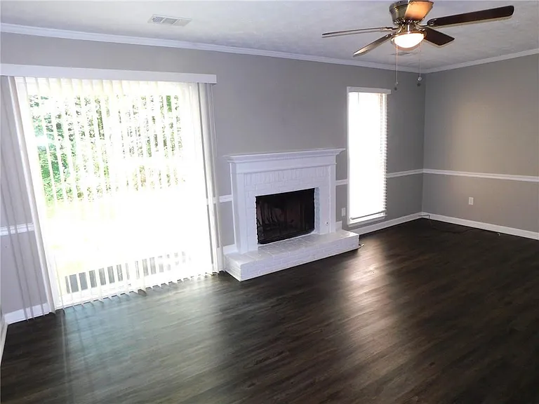 2775 New South Dr — Photo 8