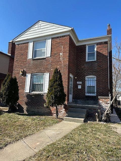 1st image of 13955 Roselawn St