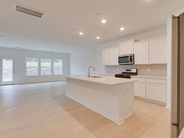 4213 Bryson Dr — Photo 12