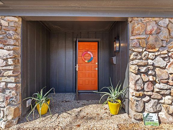 4th image of 8317 Alvin Ln
