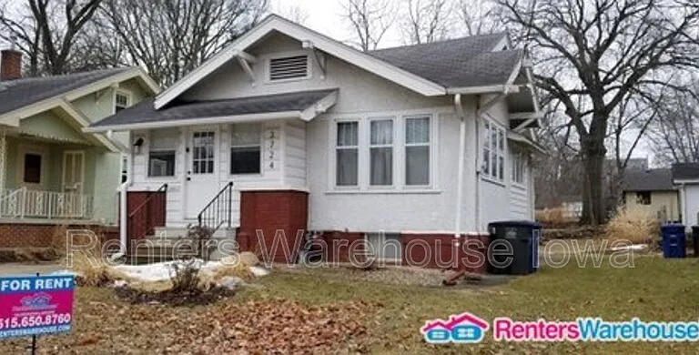 3724 University Ave — Photo 3
