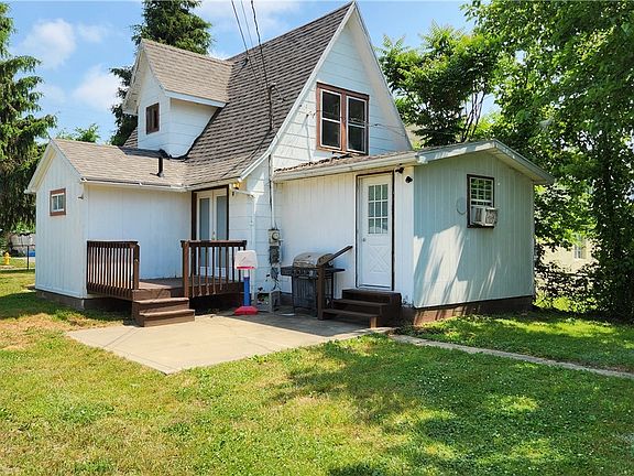 3rd image of 1700 7th Ave