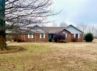 13454 E Nelson Rd, Nevada, MO 64772