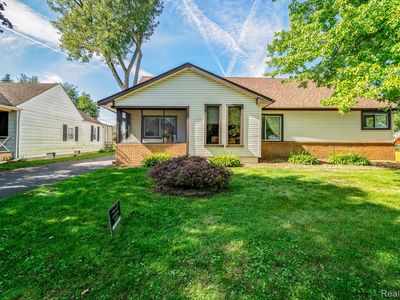 10520 Baraga St, Taylor, MI, 48180