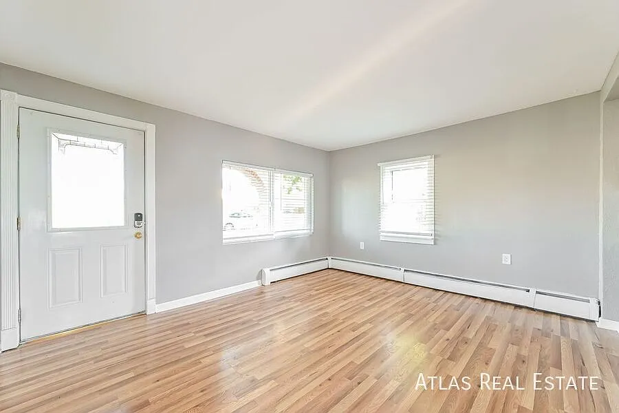 Coming Soon! Charming 3-Bedroom Home in Westwood with Fenced Backyard — Photo 2