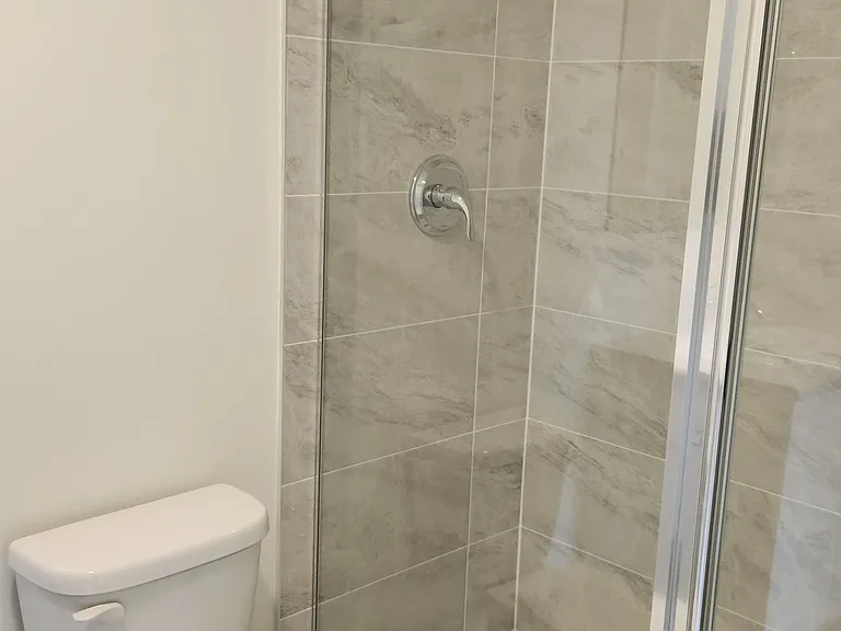 16 Melbourne Ave #204A — Photo 4