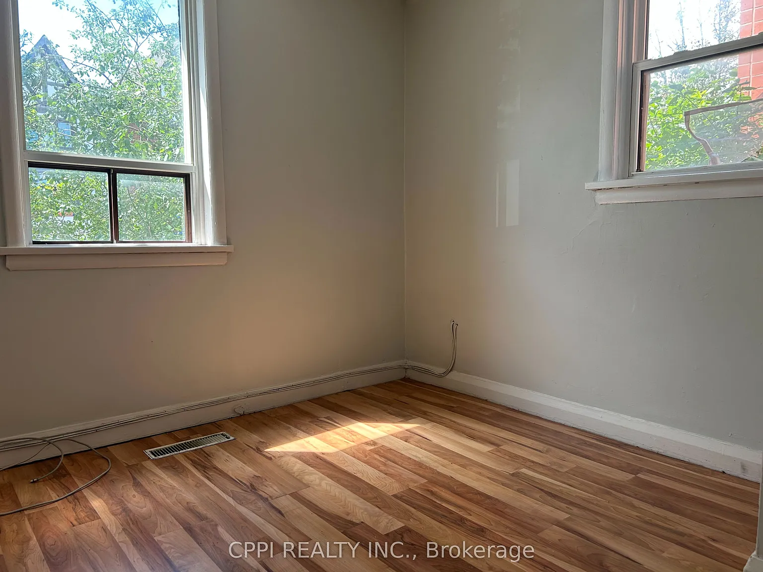 106 Old Kingston Rd — Photo 4