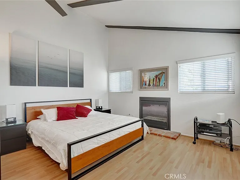 257 Avenida Del Mar #4 — Photo 15