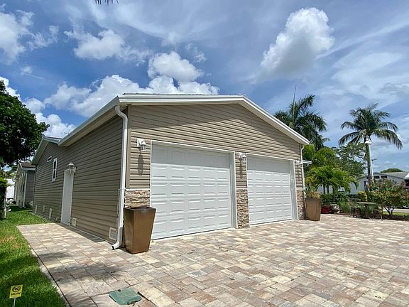 3rd image of 35 Esper Ct