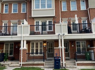 20 Mendelssohn St #4, Toronto, ON M1L 0G8