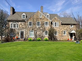 3 Keasby Rd, Orange, NJ 07050