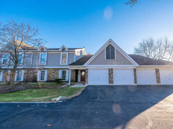 804 Chasefield Ln APT 3, Crystal Lake, IL 60014