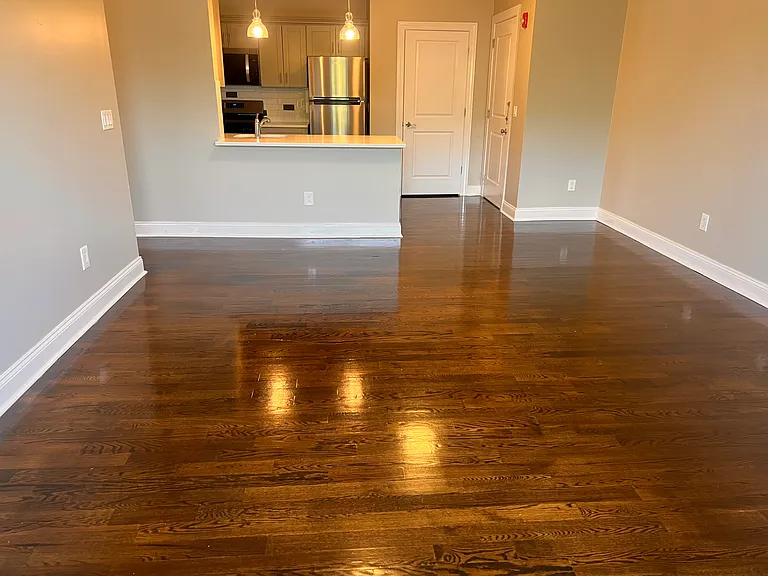 222 Montgomery St — Photo 5