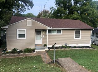 128 Athens Rd, Oak Ridge, TN 37830